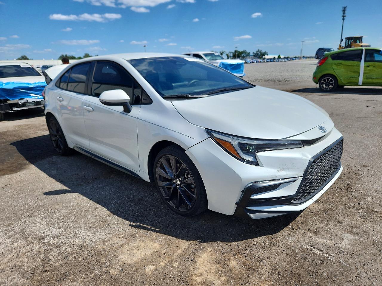 2023 TOYOTA COROLLA SE photo 10