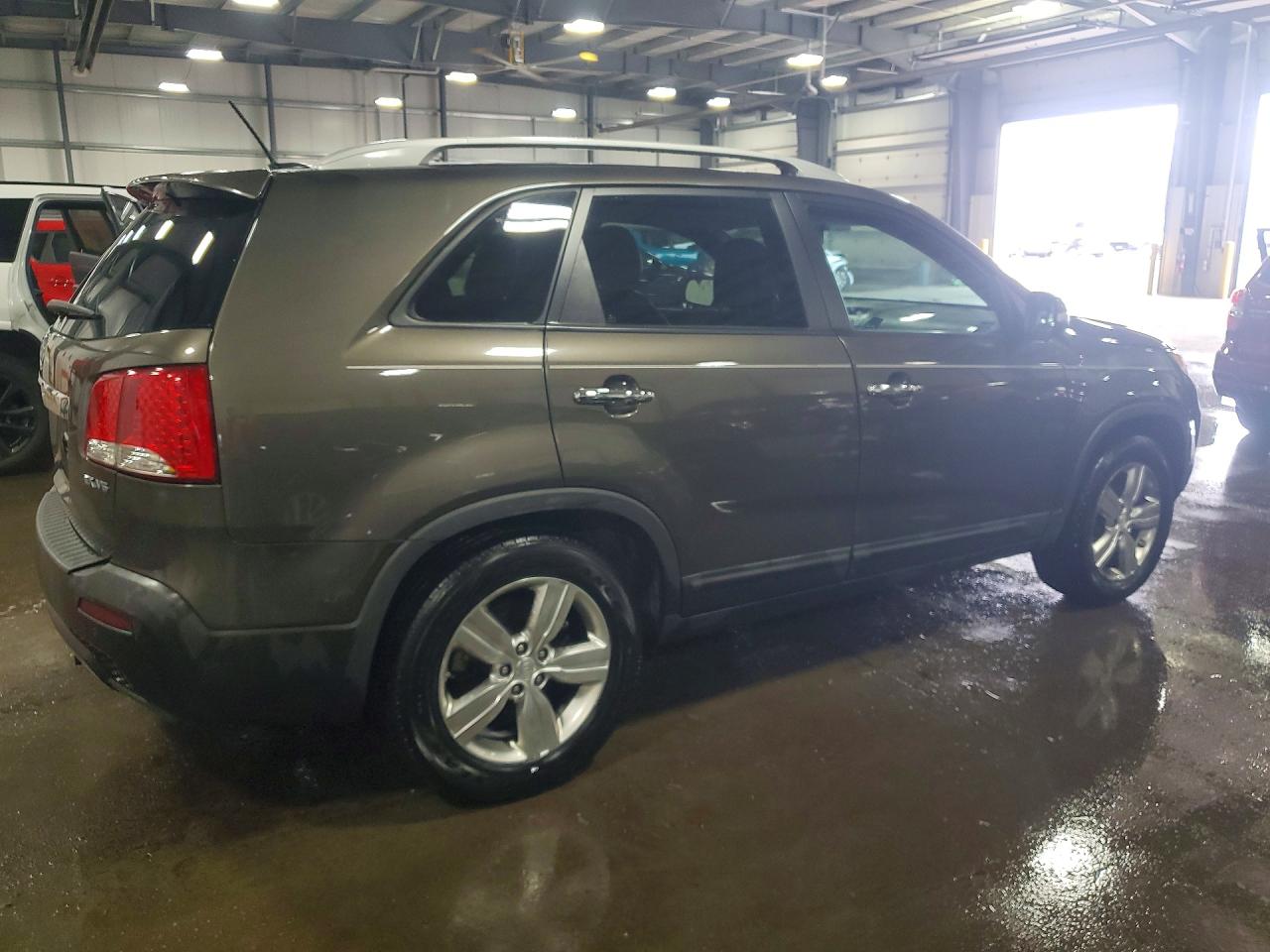 2013 KIA SORENTO EX photo 5
