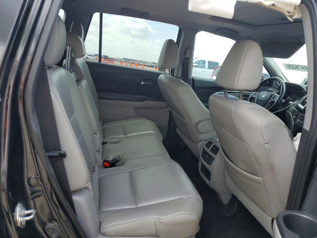 2016 HONDA PILOT EXL photo 21