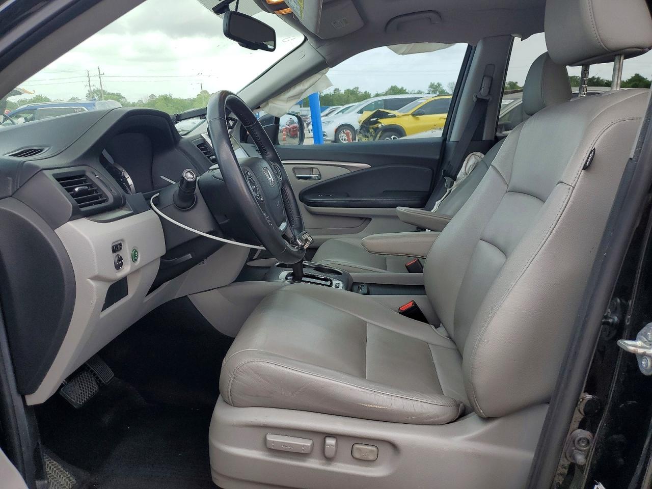 2016 HONDA PILOT EXL photo 13