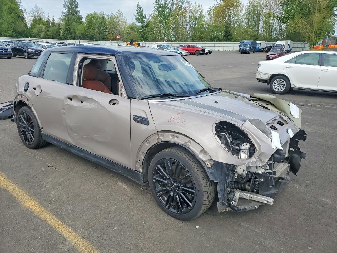 2022 MINI COOPER S photo 10