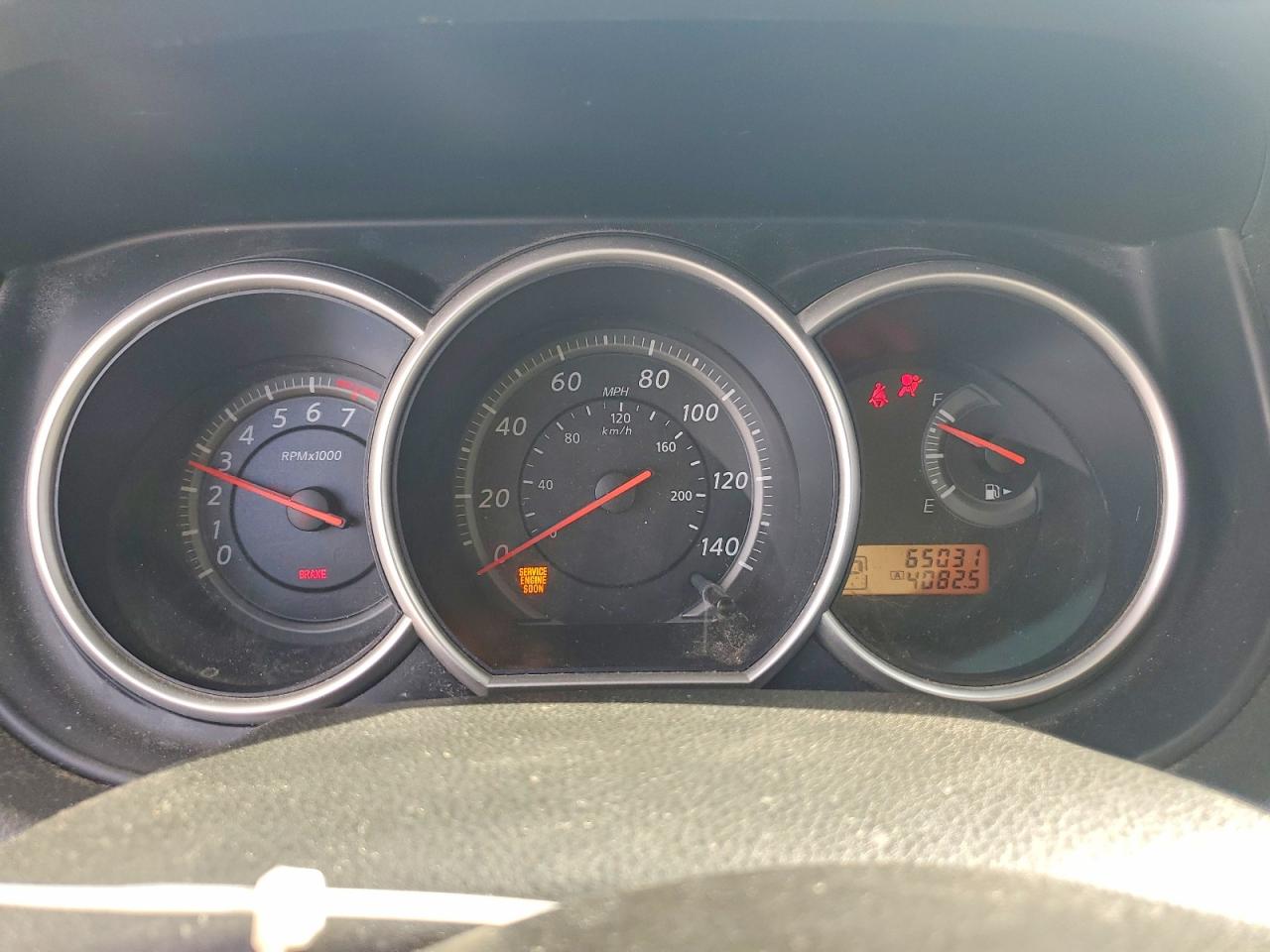 2011 NISSAN VERSA 1.8 S photo 17