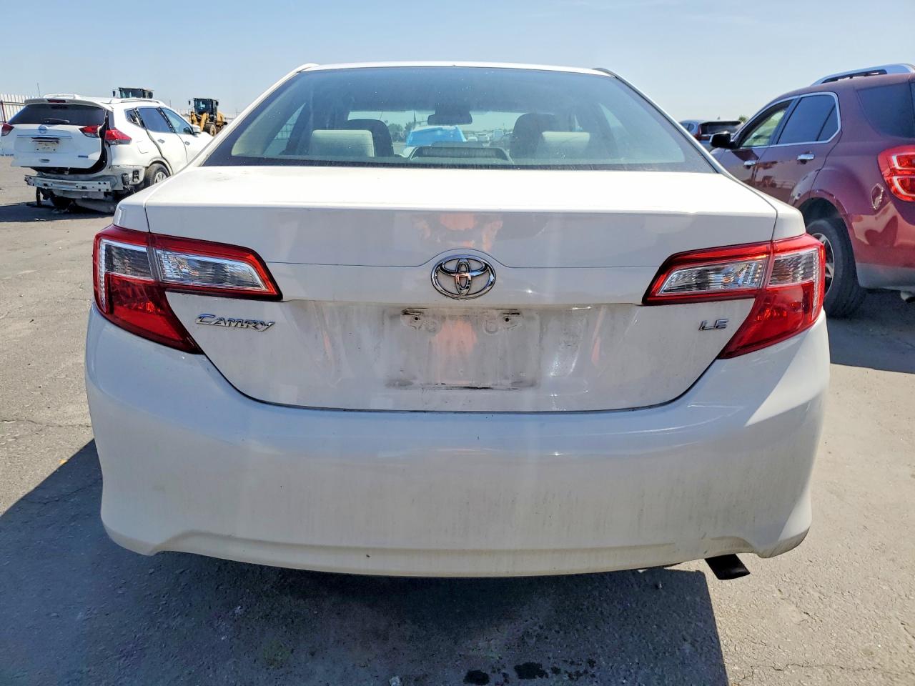2012 TOYOTA CAMRY LE photo 16