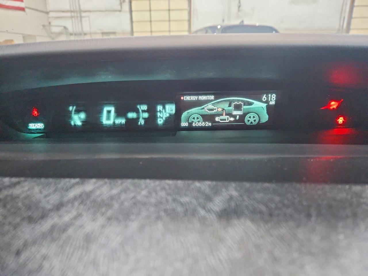 2012 TOYOTA PRIUS FOUR photo 17