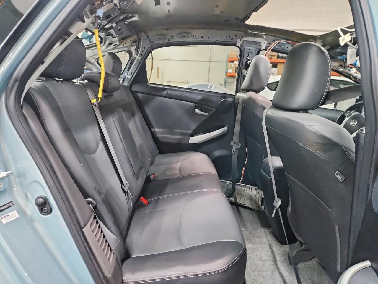 2012 TOYOTA PRIUS FOUR photo 19
