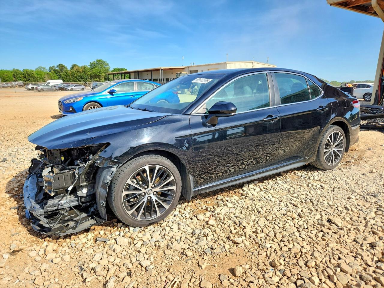2019 TOYOTA CAMRY
