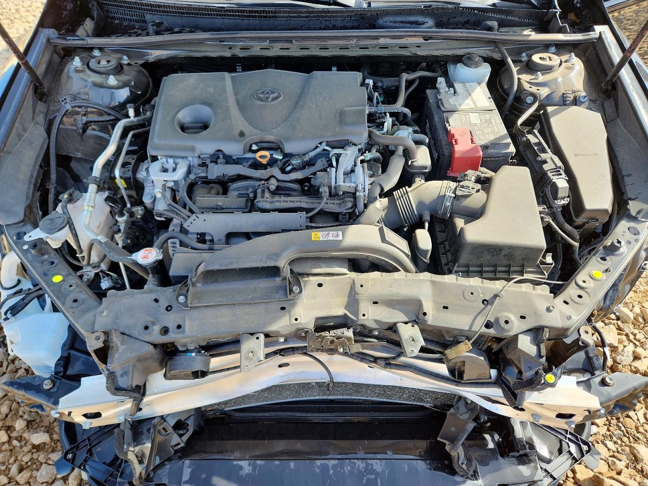 2019 TOYOTA CAMRY SE photo 21