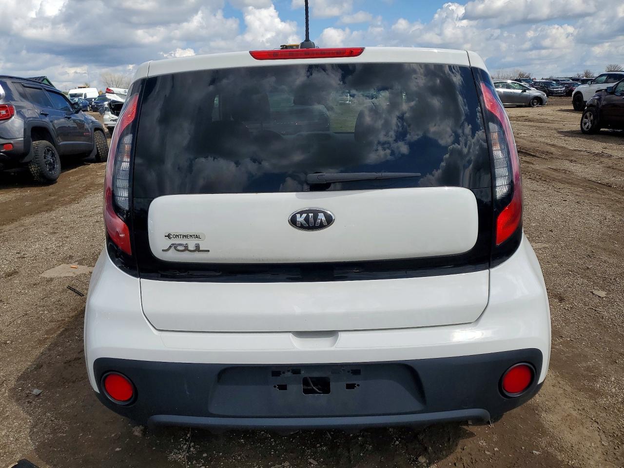 2018 KIA SOUL BASE photo 11