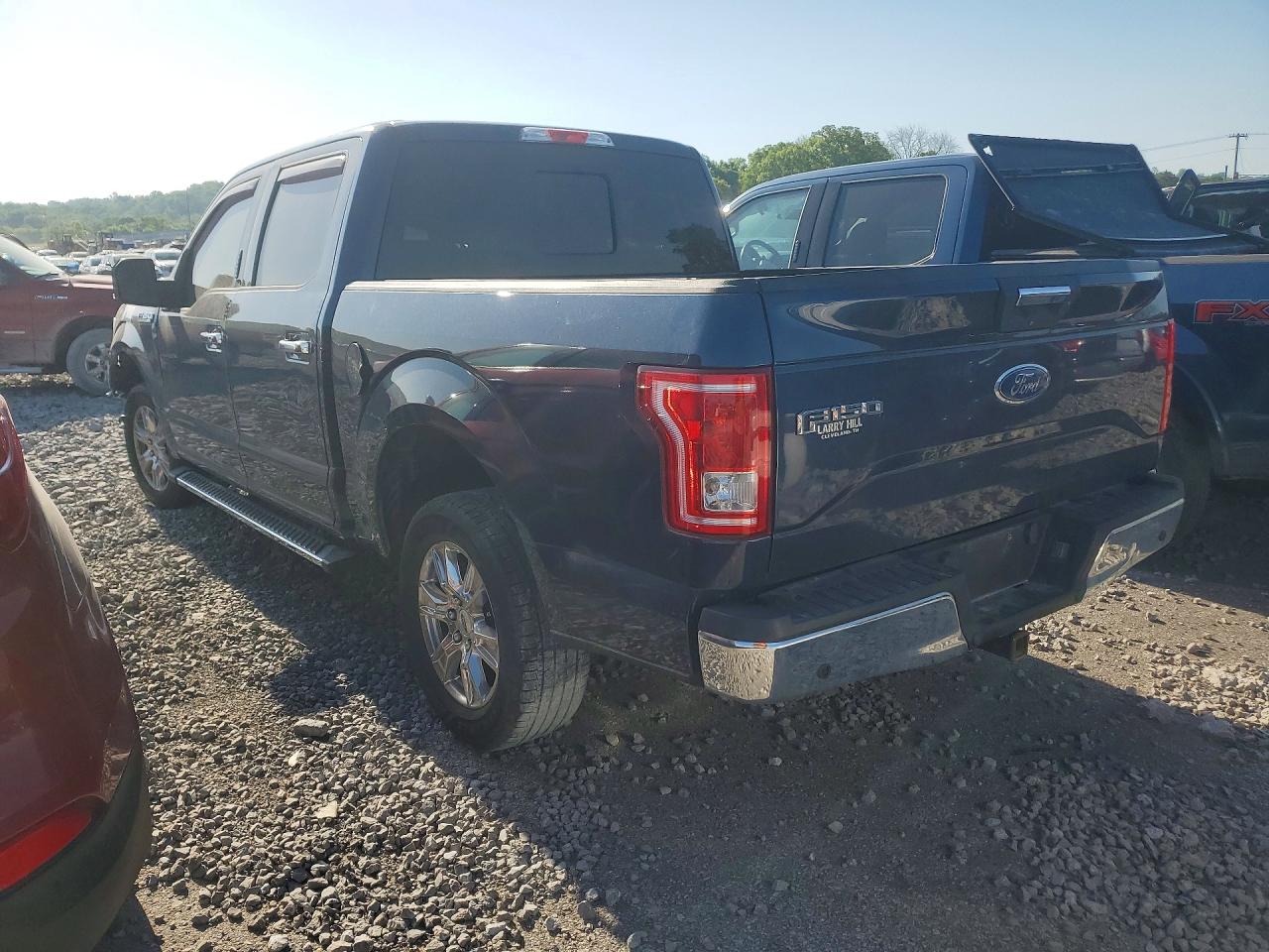 2017 FORD F150 SUPERCREW photo 2