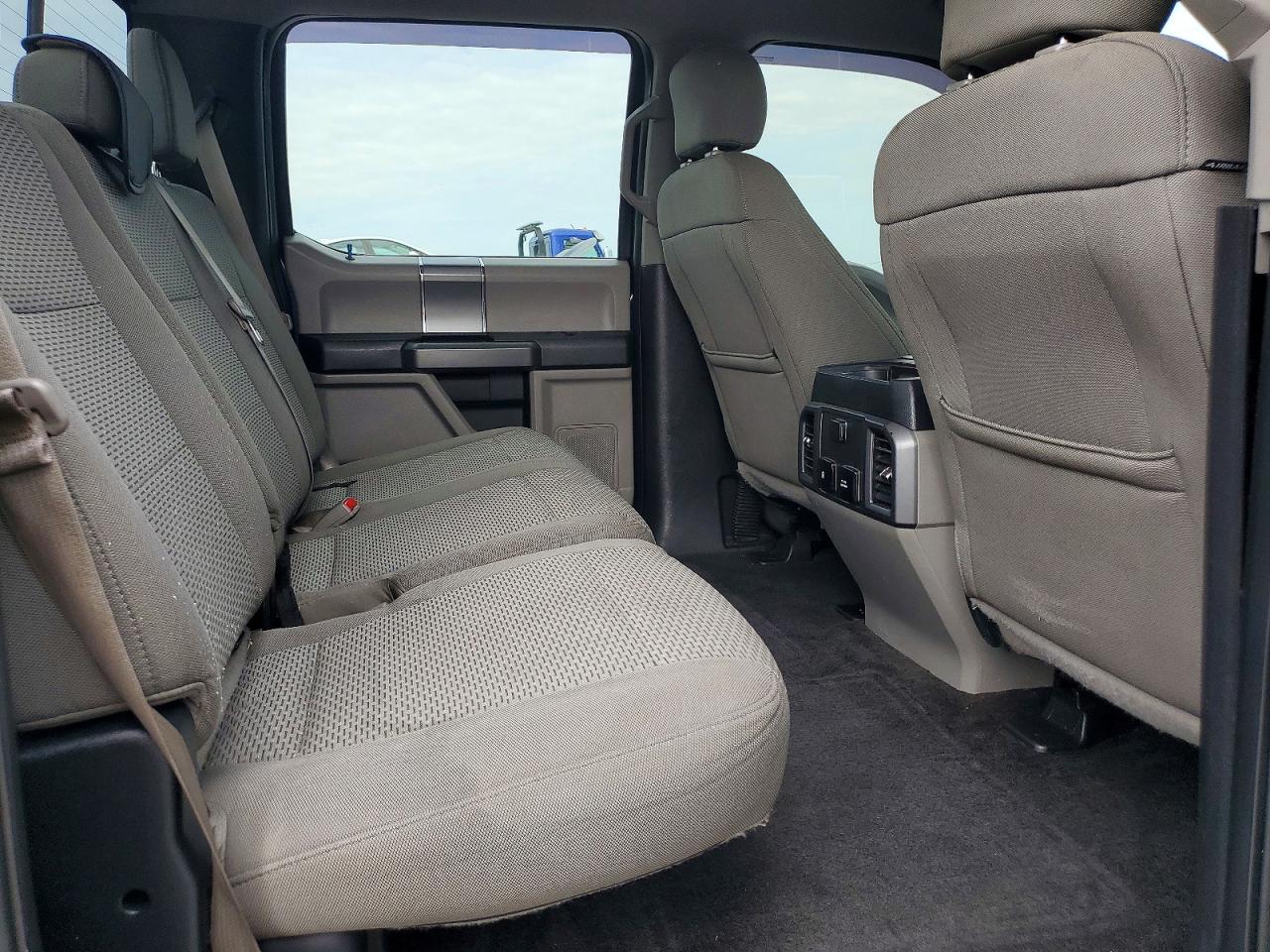 2017 FORD F150 SUPERCREW photo 10
