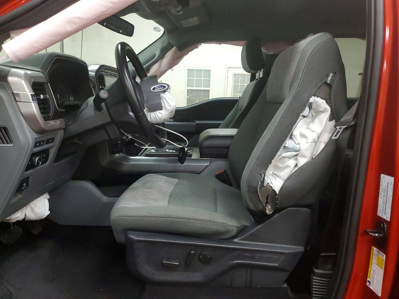 2023 FORD F150 SUPERCREW photo 19