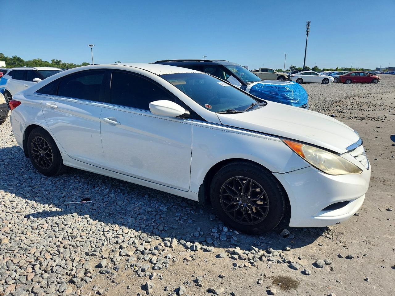 2011 HYUNDAI SONATA GLS photo 4