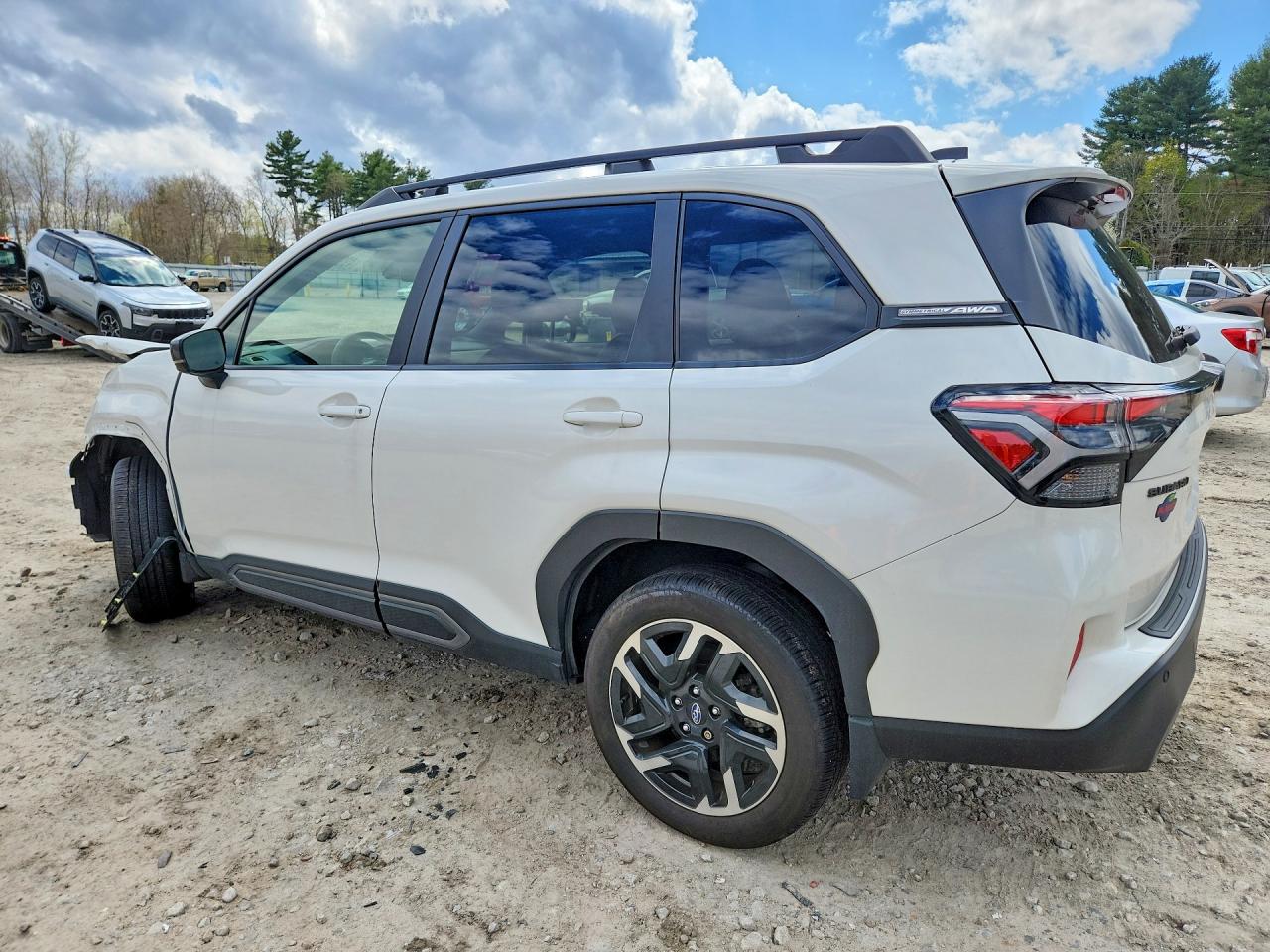 2025 SUBARU FORESTER LIMITED photo 2