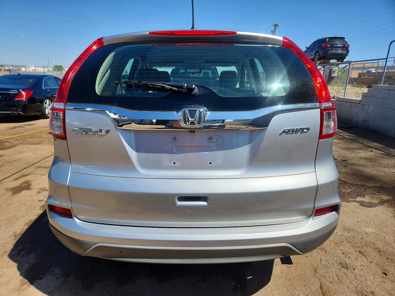 2016 HONDA CR-V LX photo 11