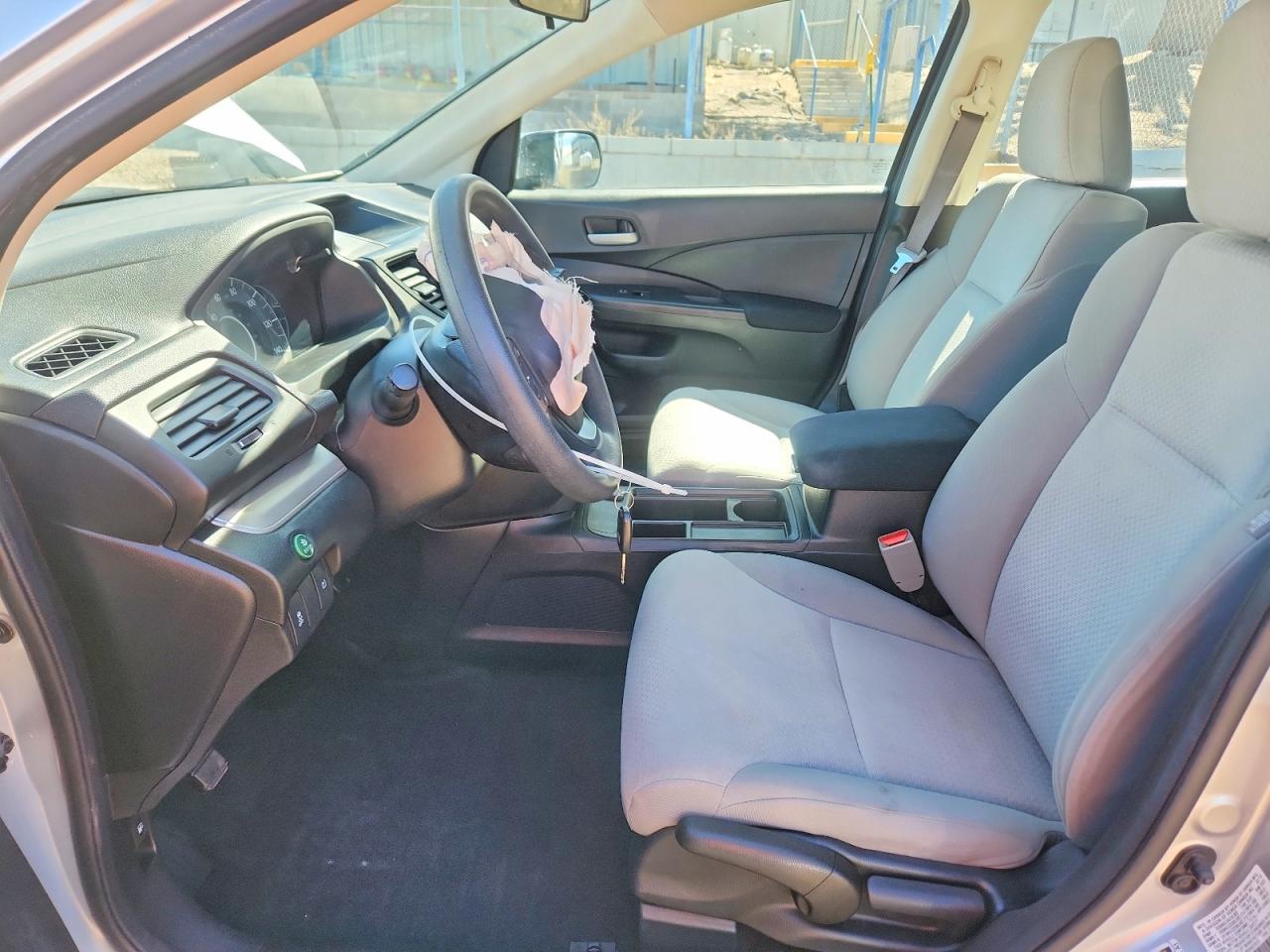 2016 HONDA CR-V LX photo 13