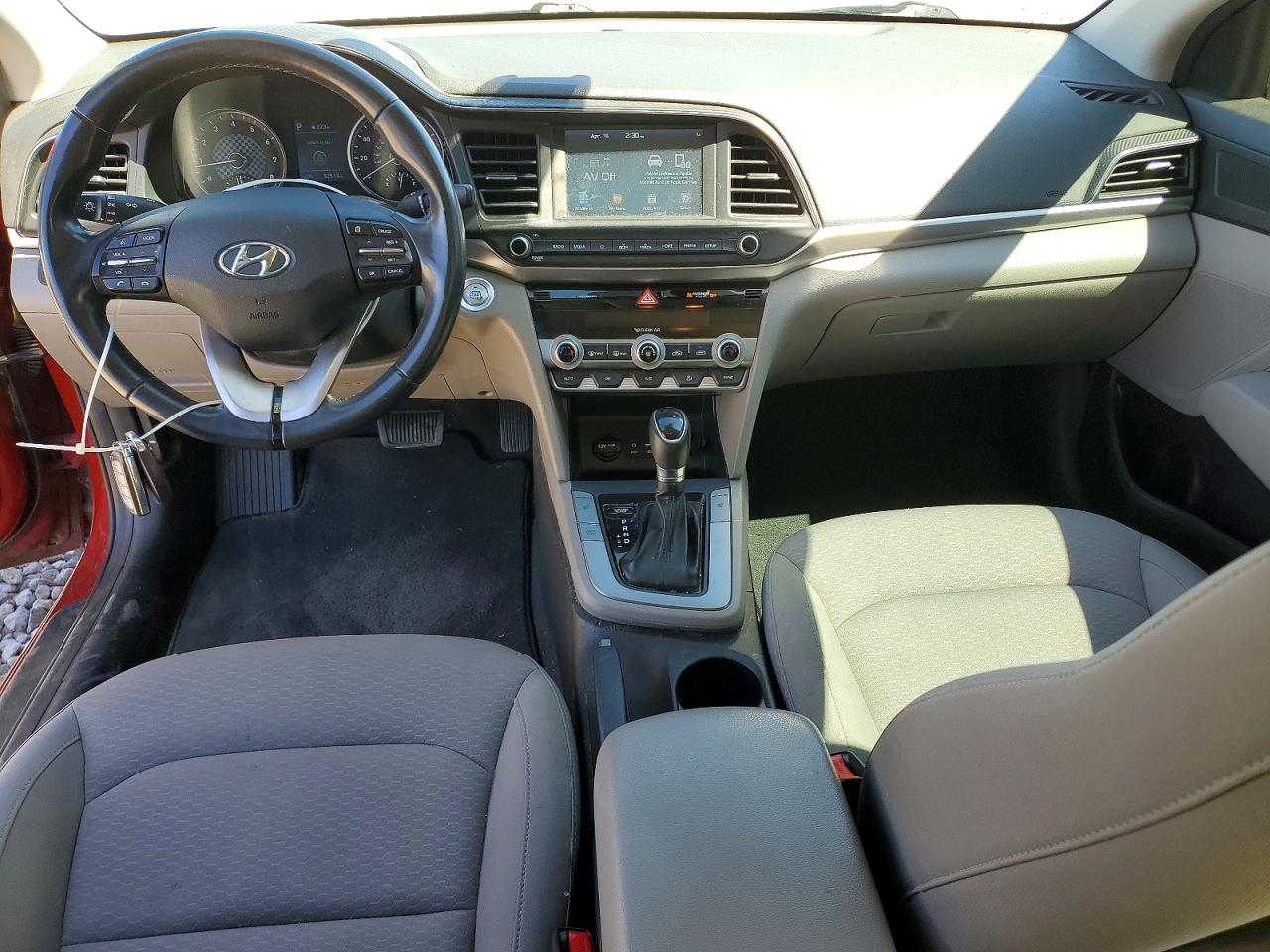 2020 HYUNDAI ELANTRA VALUE EDITION photo 22
