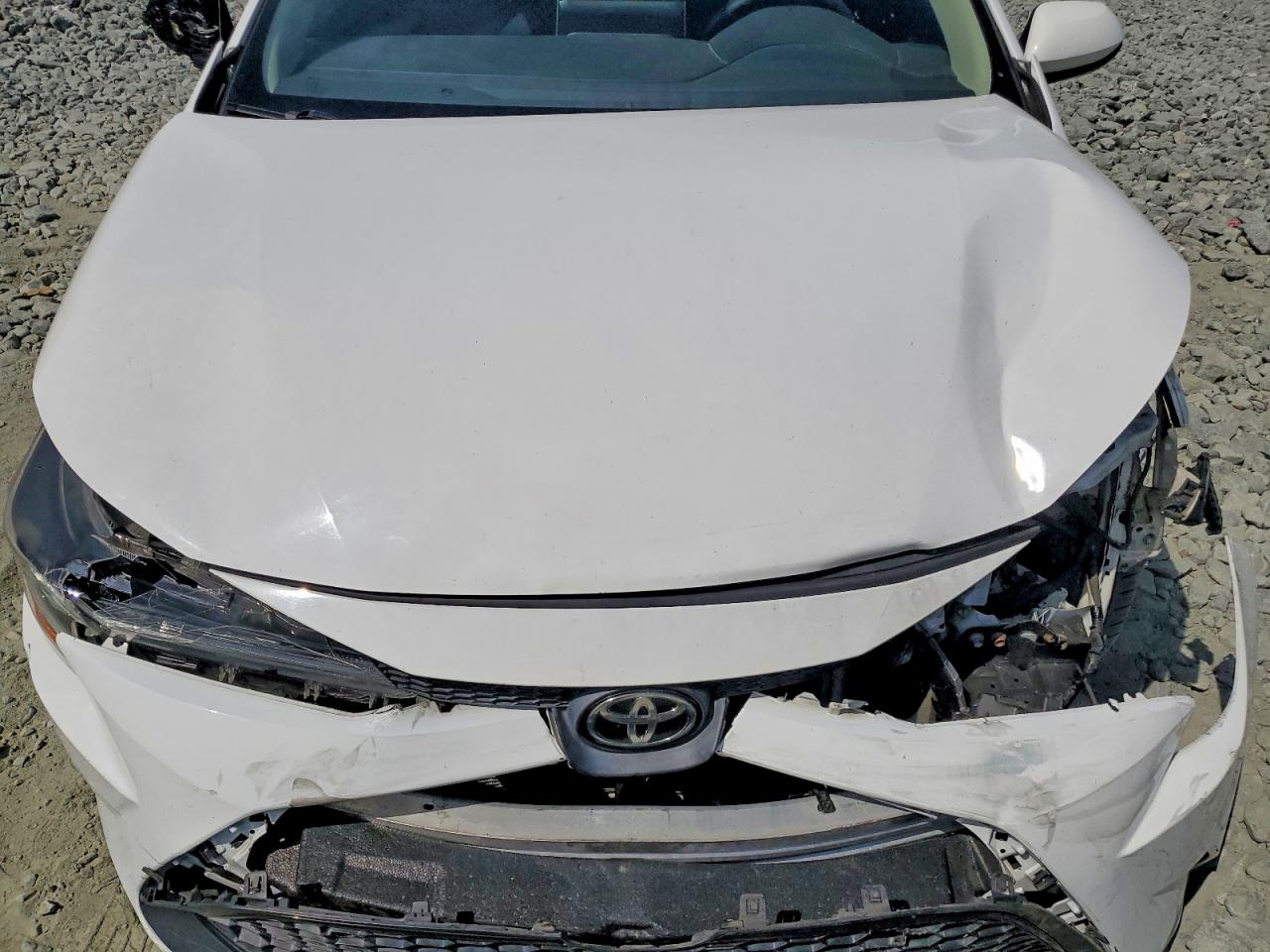 2021 TOYOTA COROLLA LE photo 21