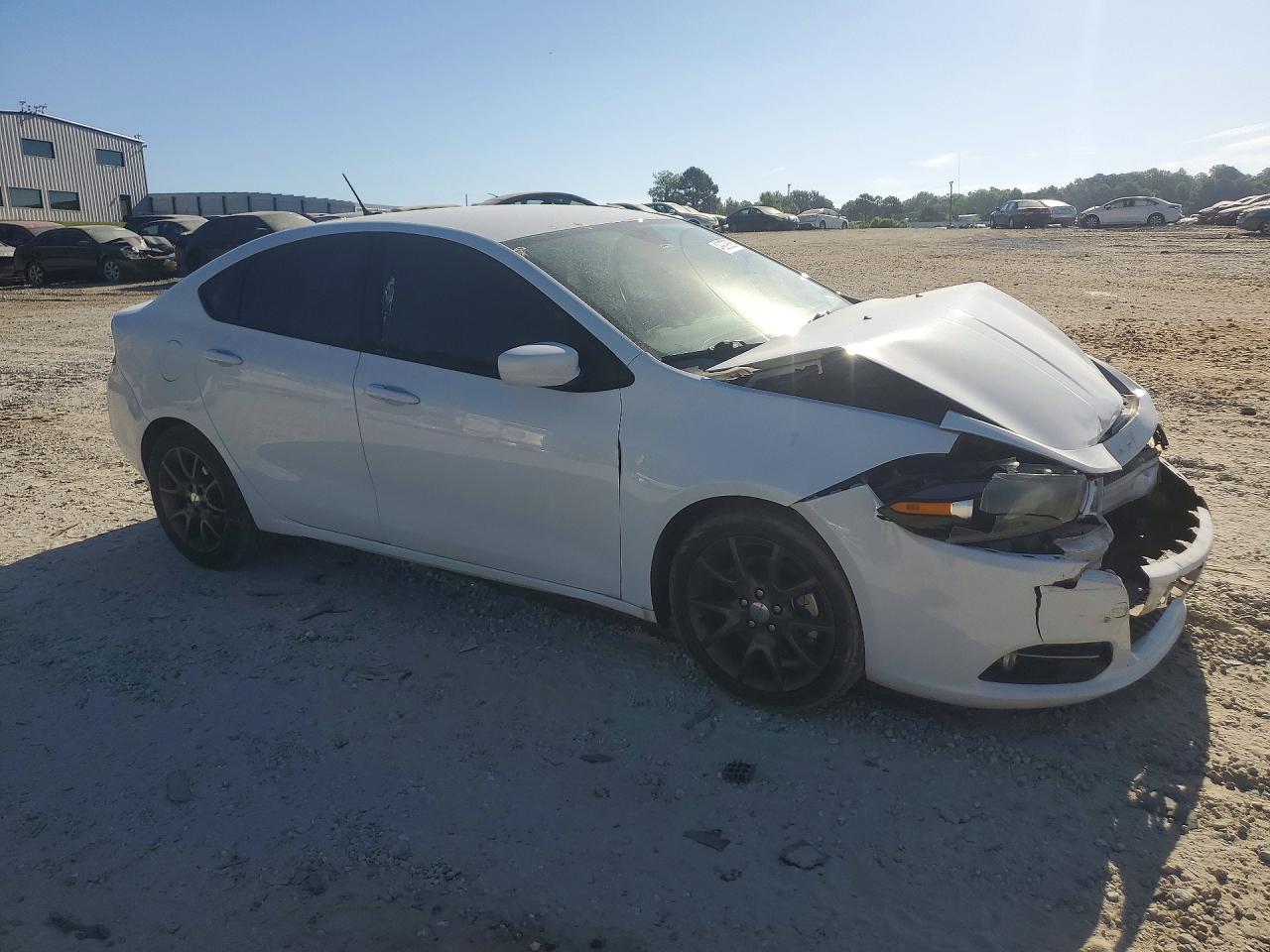 2015 DODGE DART SXT photo 4