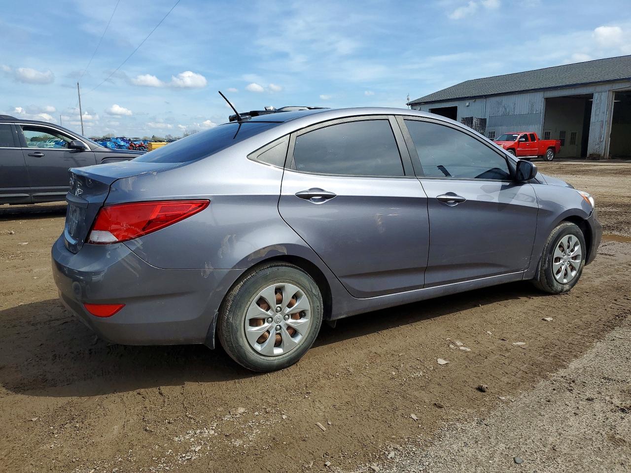 2016 HYUNDAI ACCENT SE photo 7