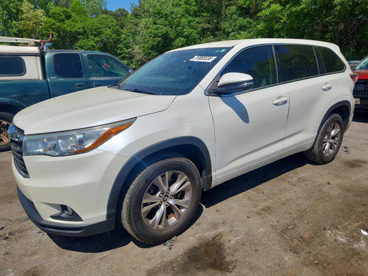2016 TOYOTA HIGHLANDER