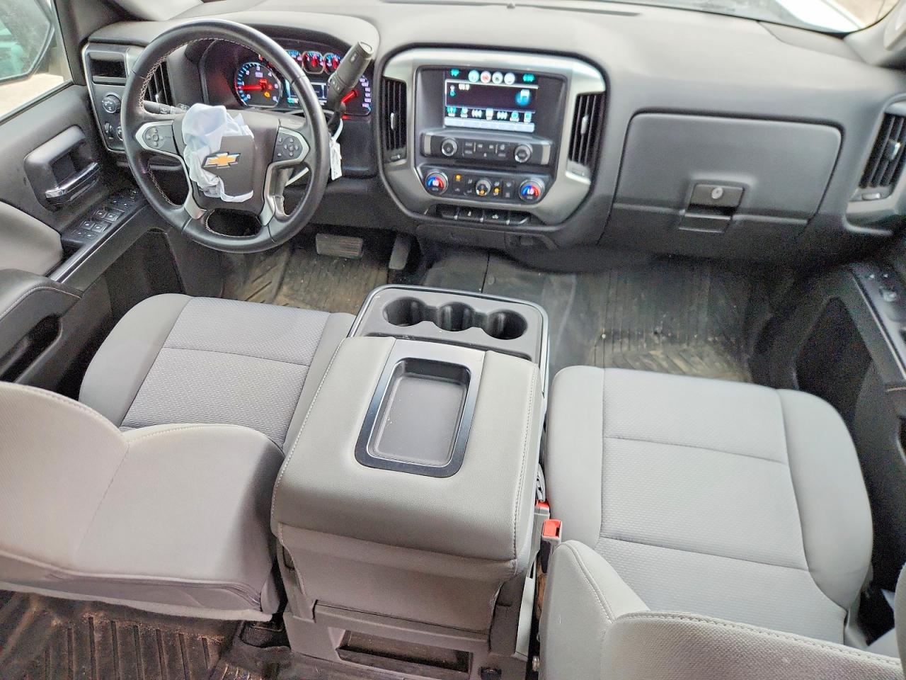 2018 CHEVROLET SILVERADO K1500 LT photo 22