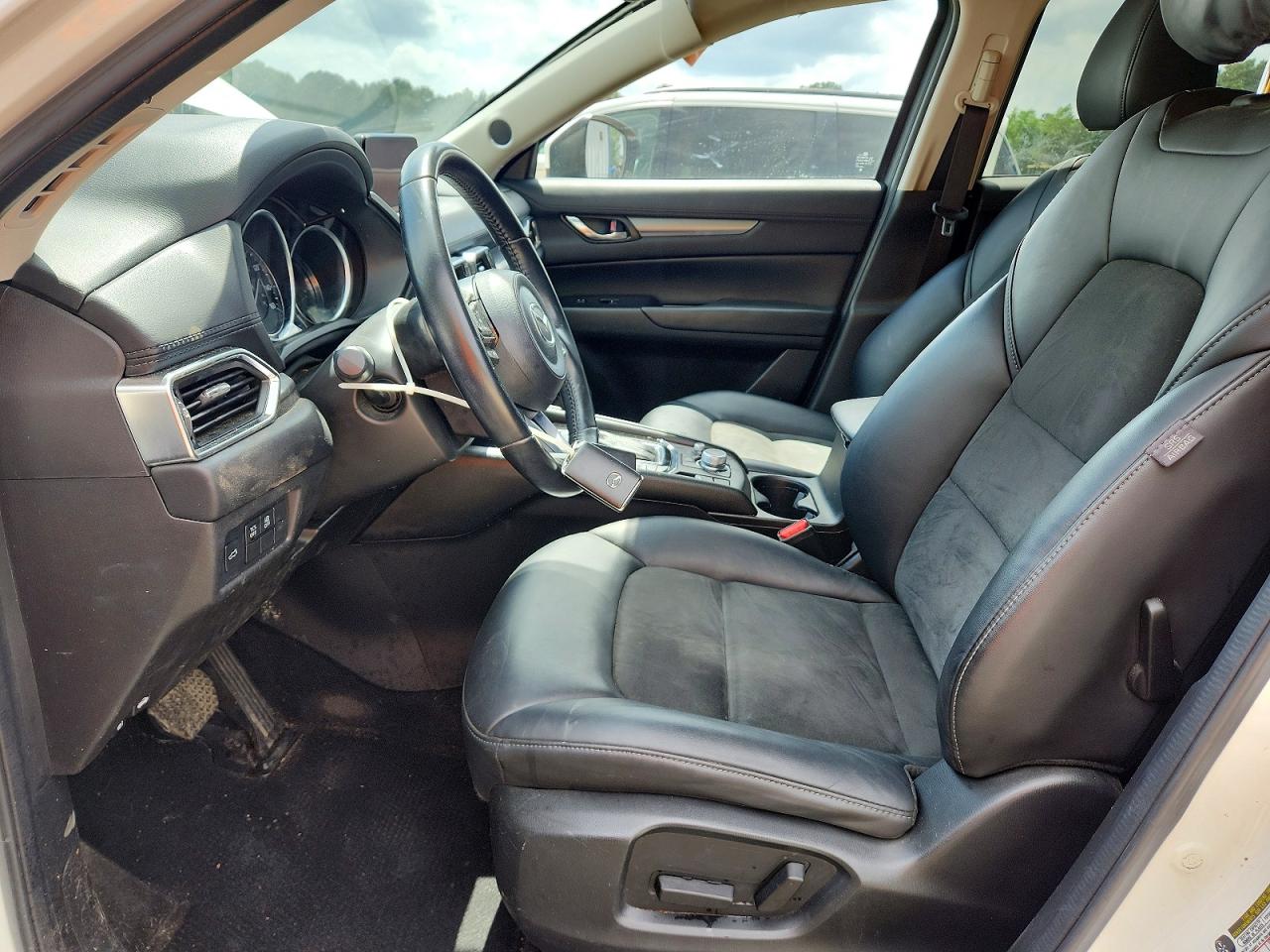 2020 MAZDA CX-5 TOURING photo 13