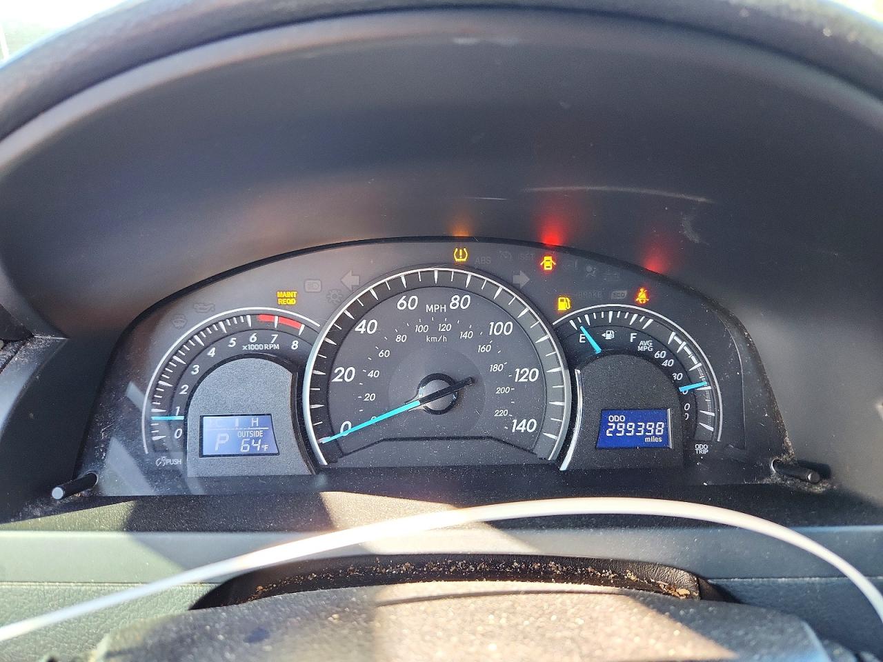 2014 TOYOTA CAMRY LE photo 17