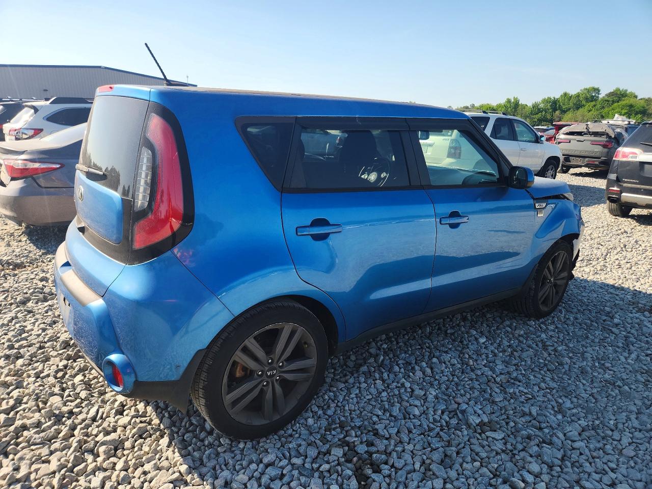 2015 KIA SOUL + photo 3