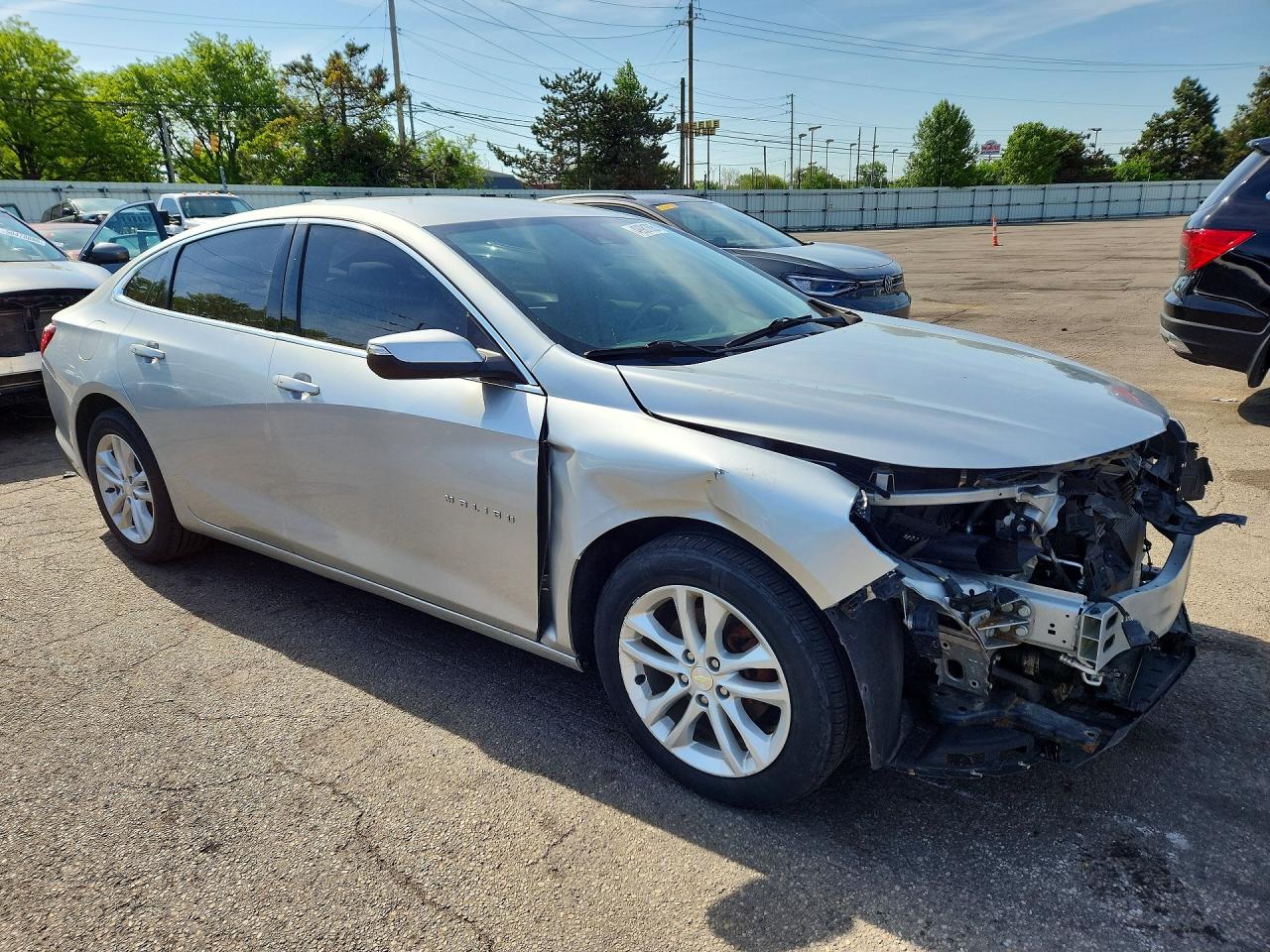 2017 CHEVROLET MALIBU LT photo 7