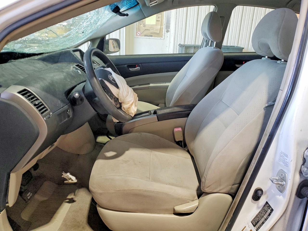 2007 TOYOTA PRIUS BASE photo 13