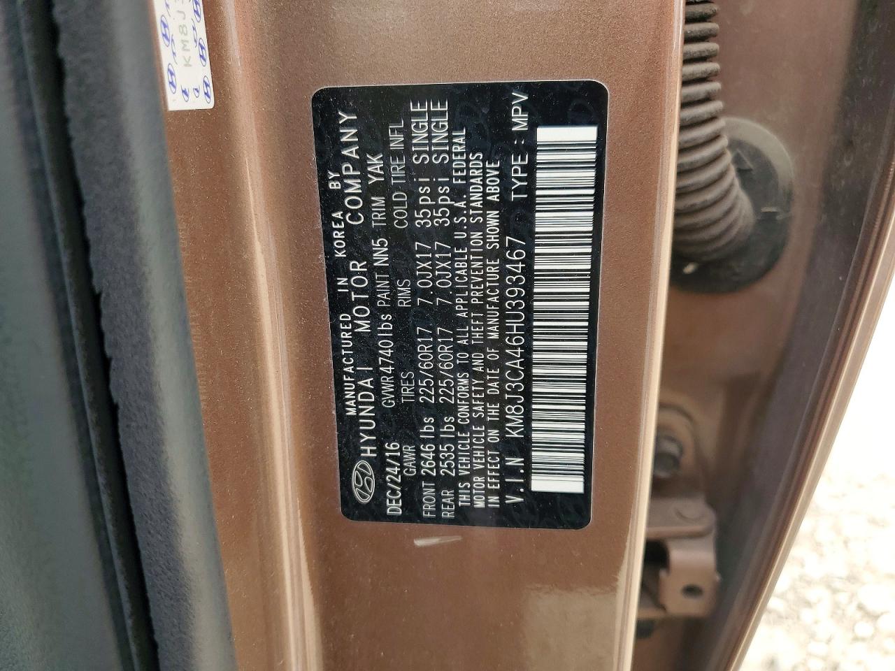 2017 HYUNDAI TUCSON SE photo 23