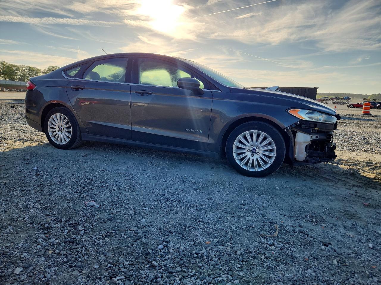 2016 FORD FUSION S HYBRID photo 4