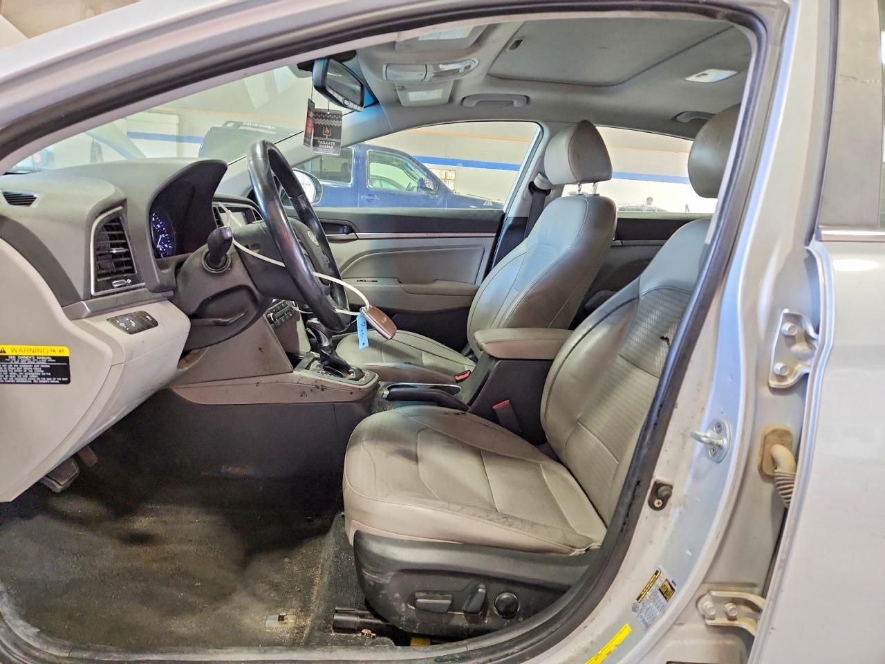 2017 HYUNDAI ELANTRA LIMITED photo 13