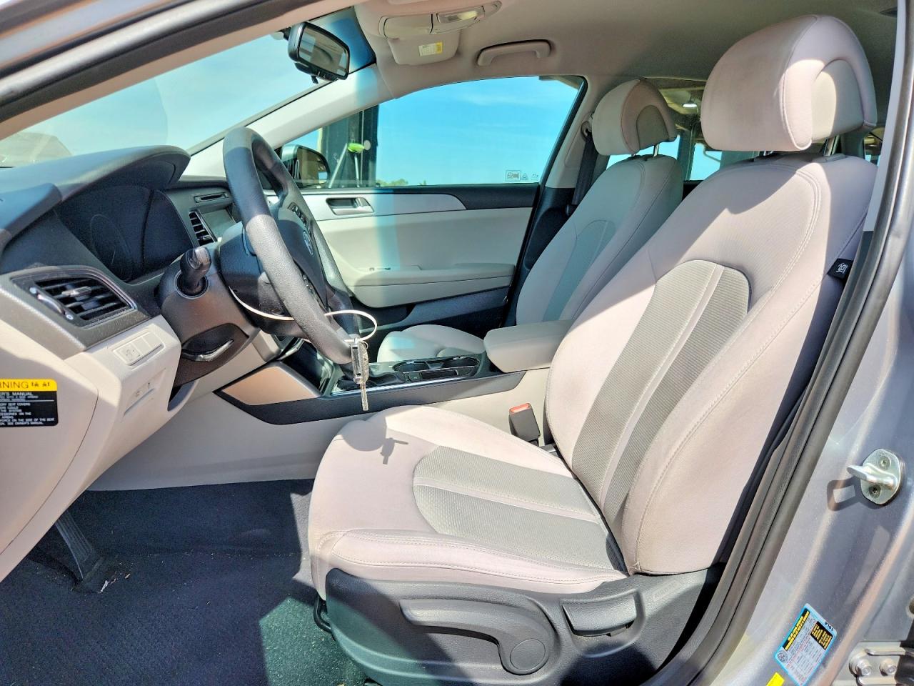 2016 HYUNDAI SONATA SE photo 13