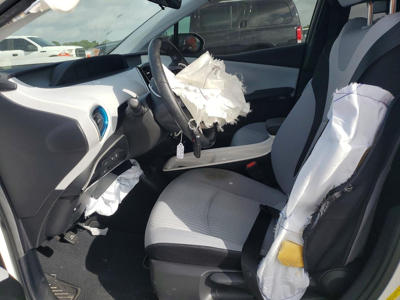 2018 TOYOTA PRIUS THREE photo 13