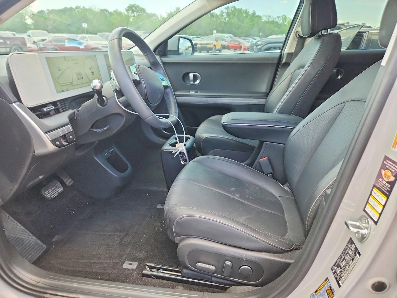 2023 HYUNDAI IONIQ 5 SEL photo 13
