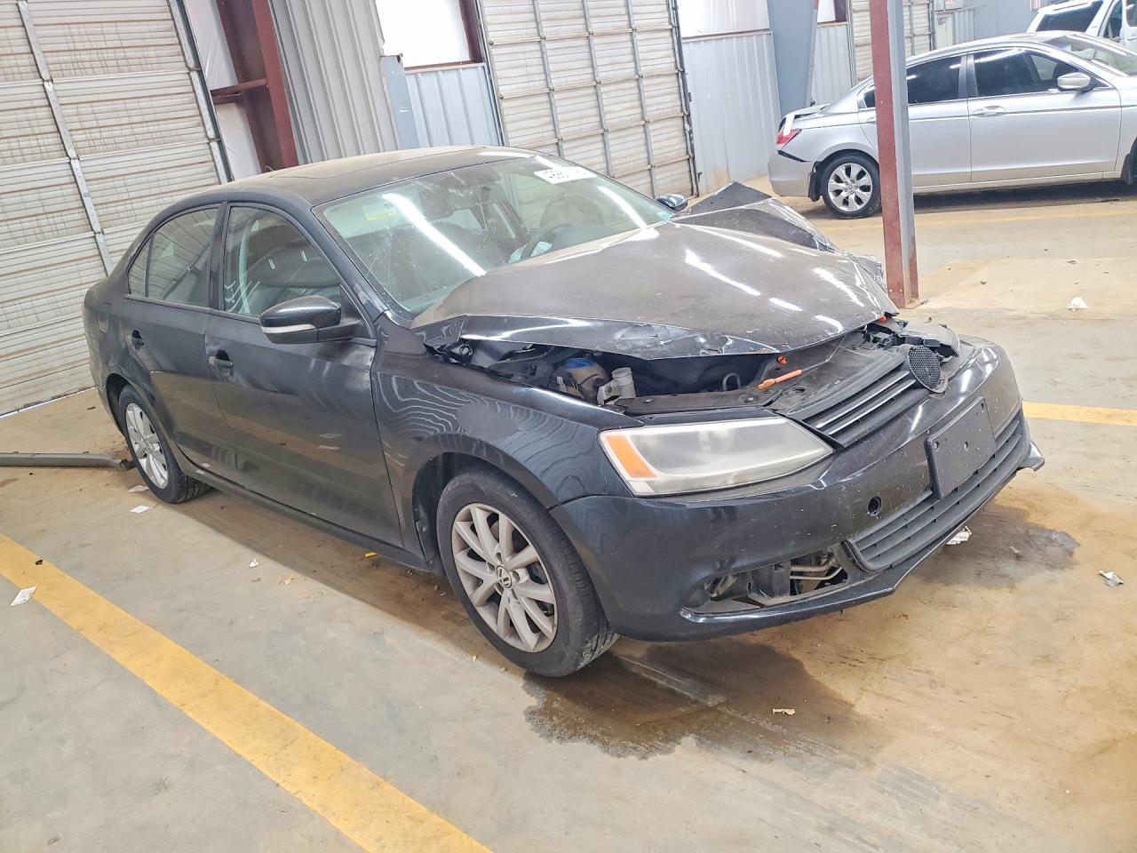 2011 VOLKSWAGEN JETTA SE photo 10