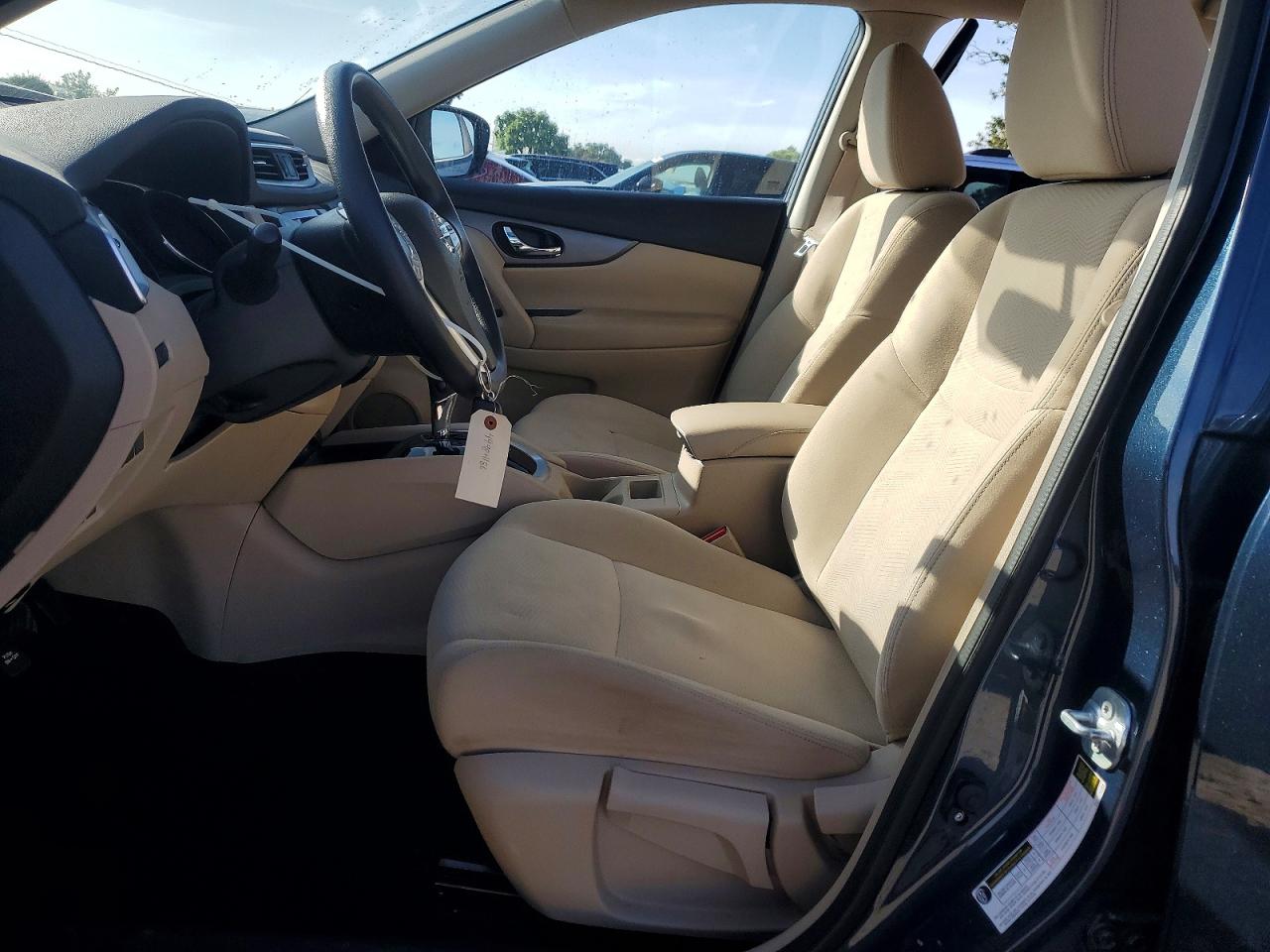 2016 NISSAN ROGUE S photo 19