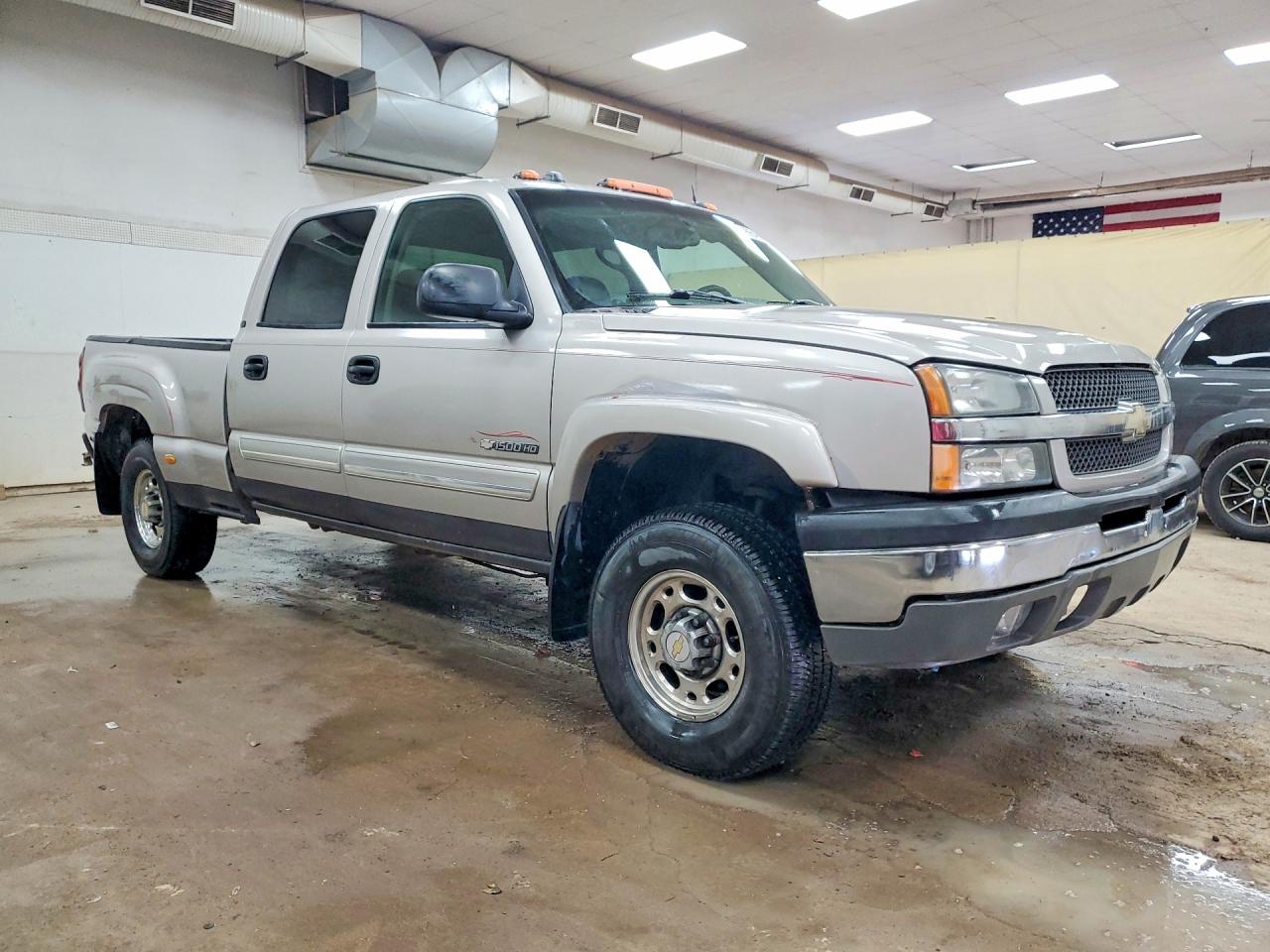 2005 CHEVROLET SILVERADO K1500 HEAVY DUTY photo 10