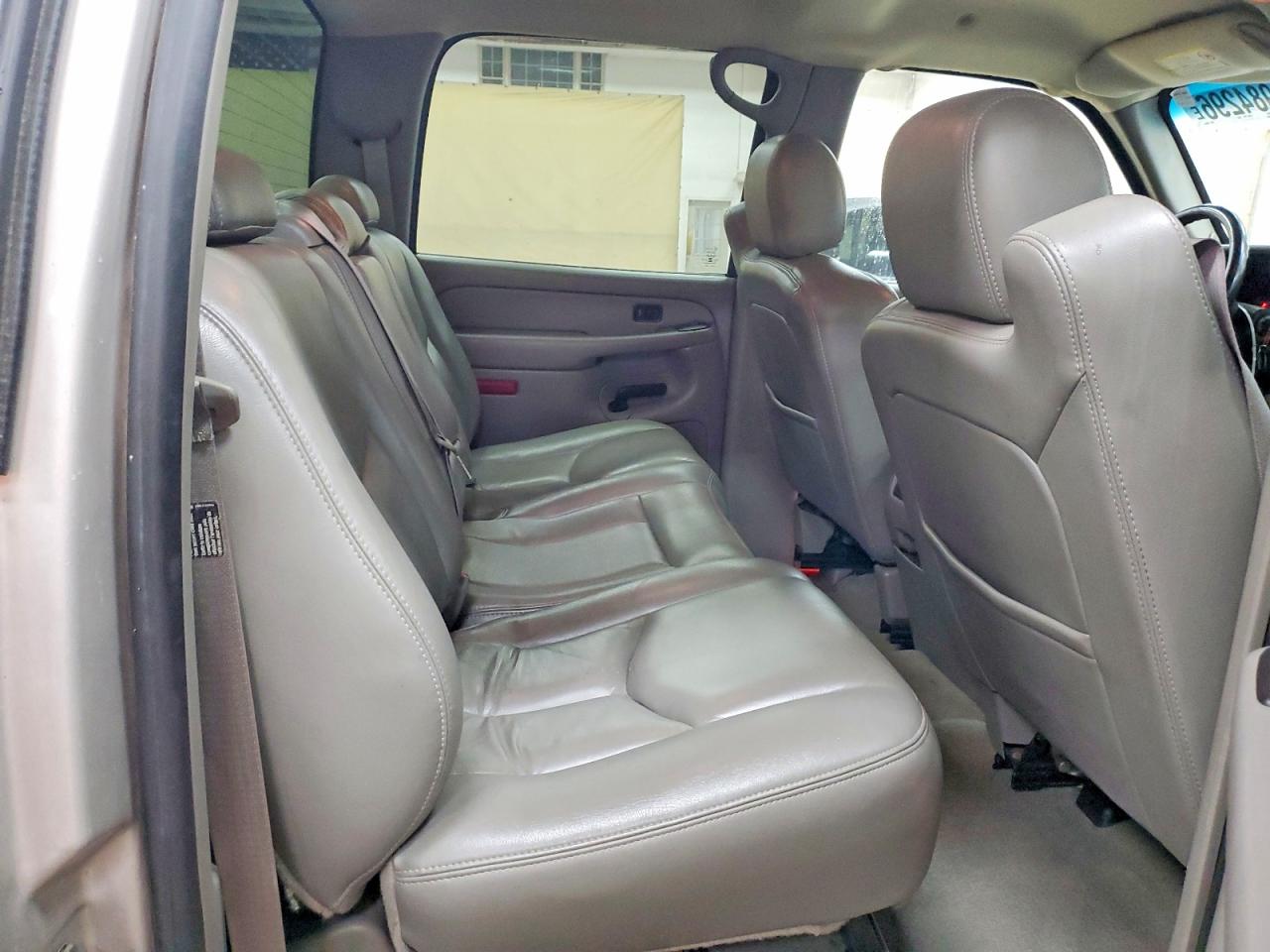 2005 CHEVROLET SILVERADO K1500 HEAVY DUTY photo 28