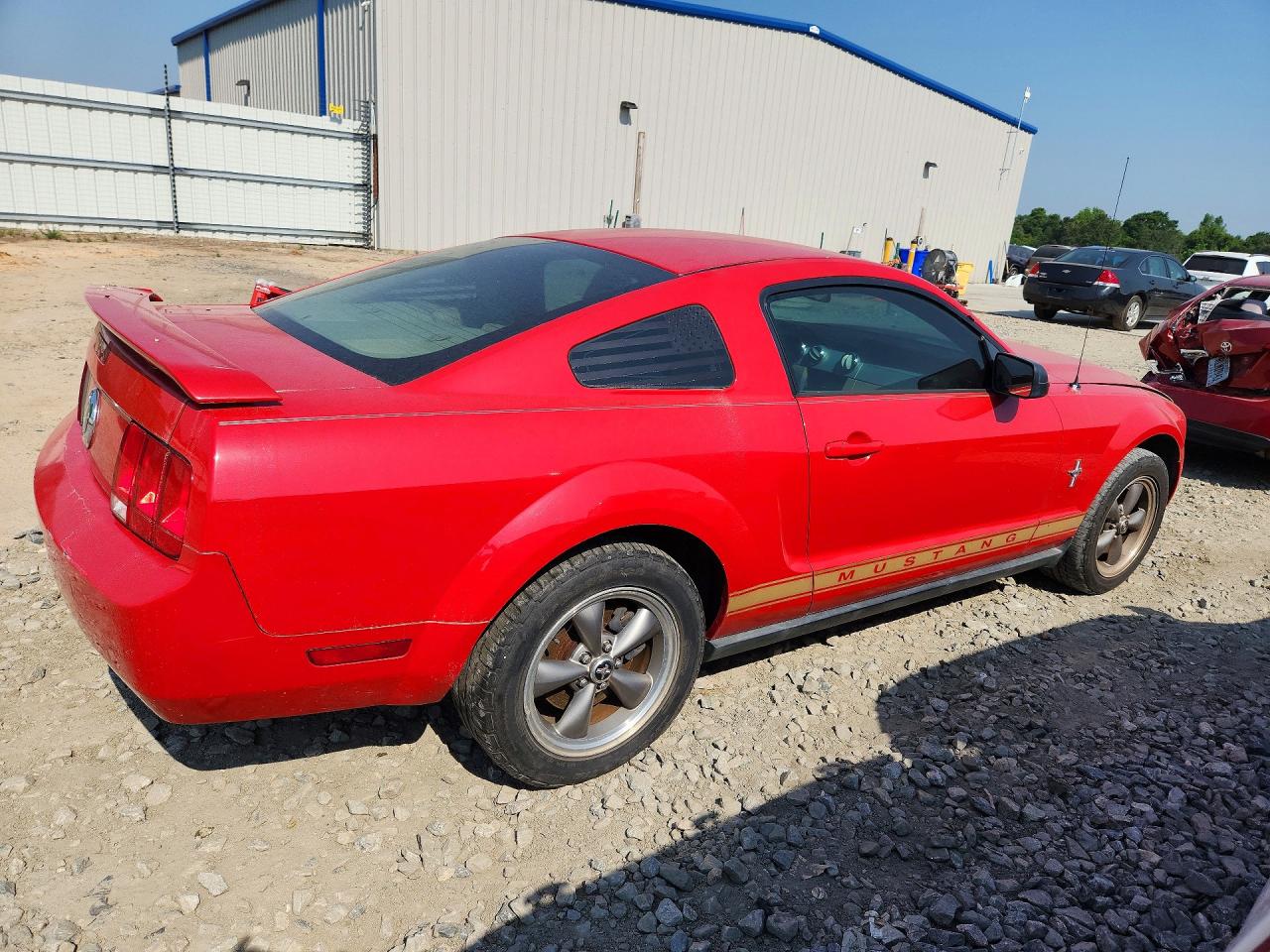 2006 FORD MUSTANG photo 5