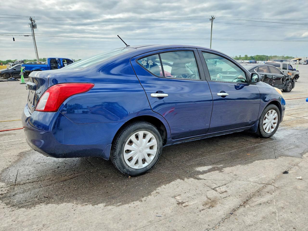 2012 NISSAN VERSA 1.6 S photo 3