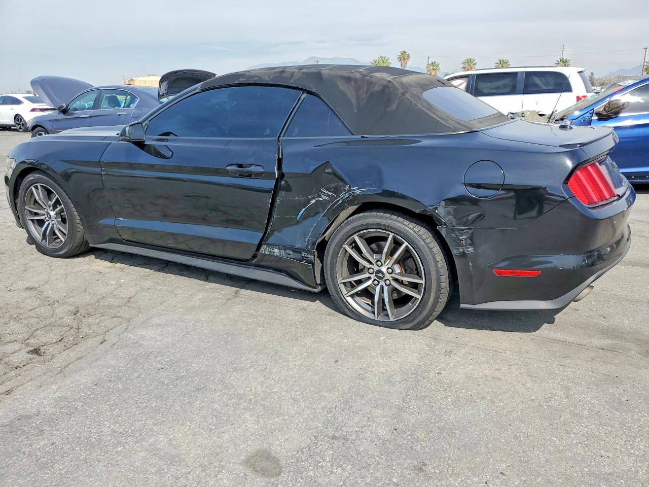 2016 FORD MUSTANG photo 3