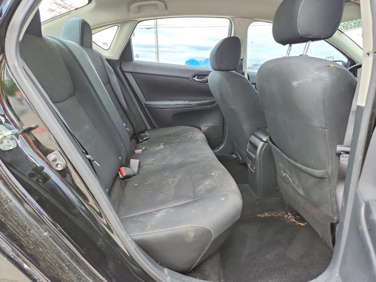 2019 NISSAN SENTRA S photo 10