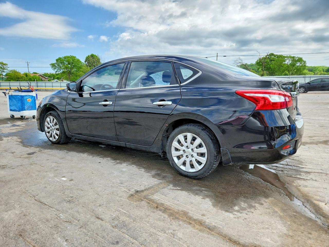2019 NISSAN SENTRA S photo 2