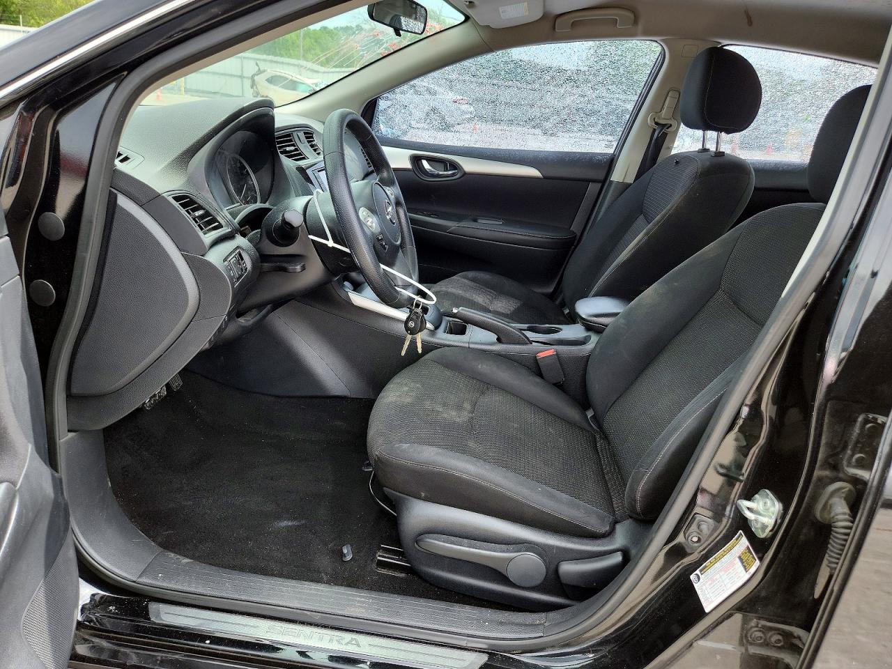 2019 NISSAN SENTRA S photo 7