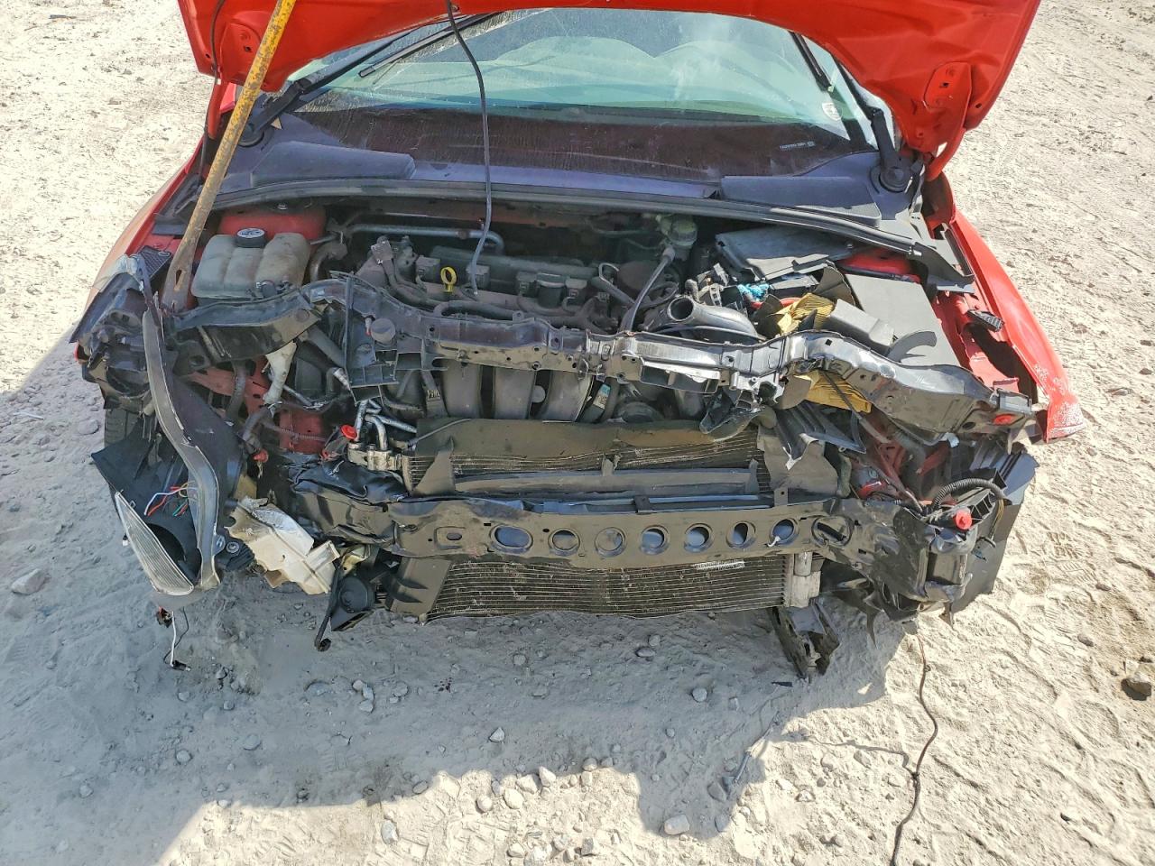 2013 FORD FOCUS SE photo 31