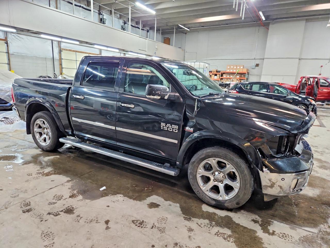 2017 RAM 1500 LARAMIE photo 10
