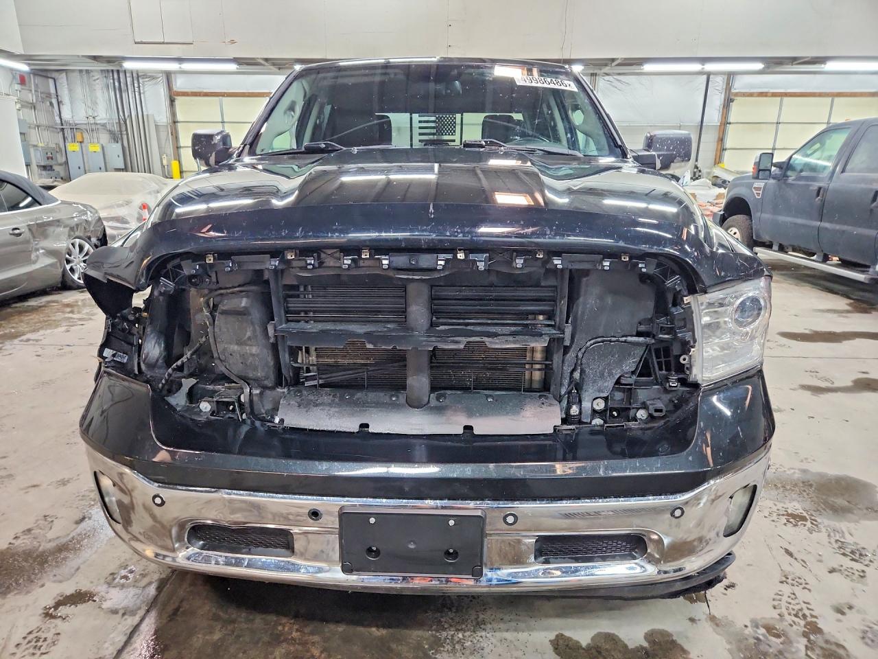 2017 RAM 1500 LARAMIE photo 13