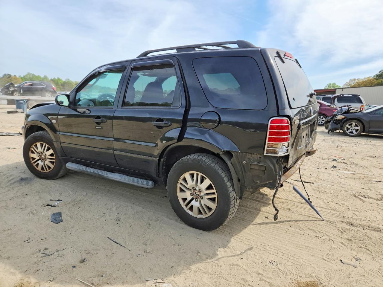 2005 MERCURY MARINER photo 3